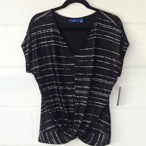 NWT "APT.9" Ladies Petite L Top